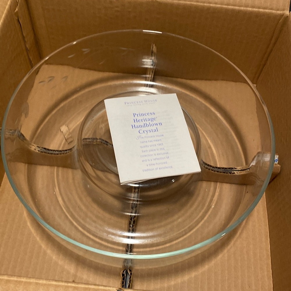 1994 Princess house Crystal Chip ‘n’ Dip bowl